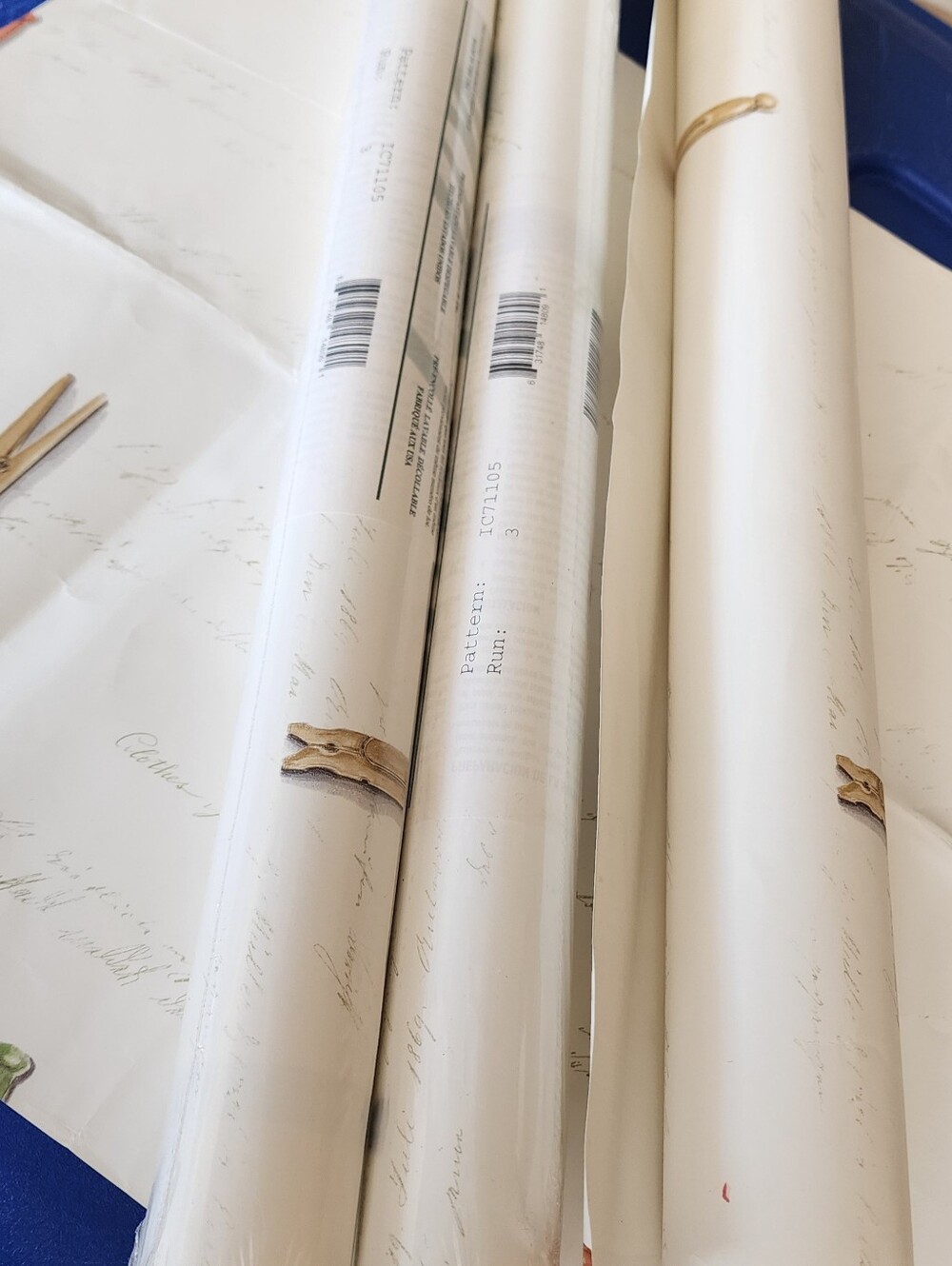 Vintage Script Wallpaper Roll - Cream with Subtle Brown Accents